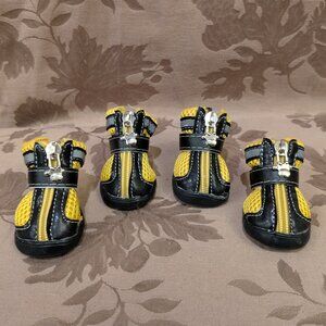 ACL Yellow and Black Dog Shoes, Size 3, EUC!
